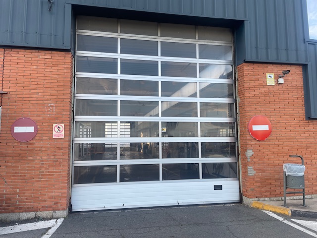 Puertas industriales automáticas en Fuenlabrada