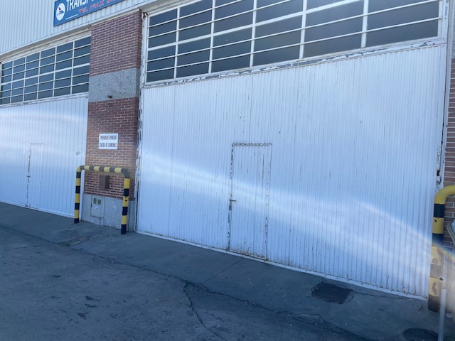 Puertas industriales automáticas en Fuenlabrada